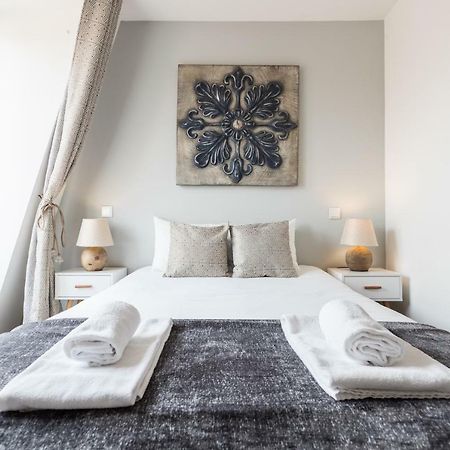 ליסבון Rossio Penthouse Three-Bedroom Apartment W/ River View And Parking - By Lu Holidays מראה חיצוני תמונה