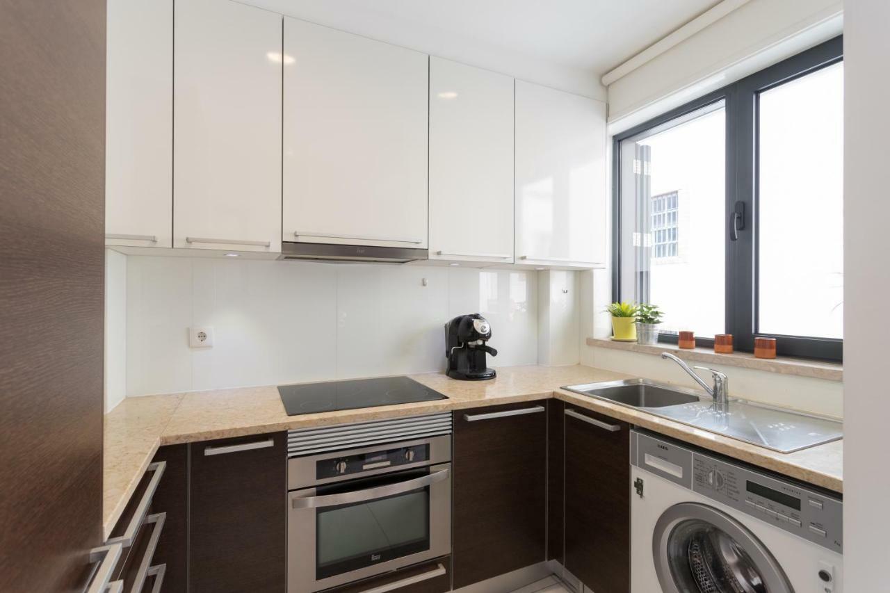 ליסבון Rossio Penthouse Three-Bedroom Apartment W/ River View And Parking - By Lu Holidays מראה חיצוני תמונה